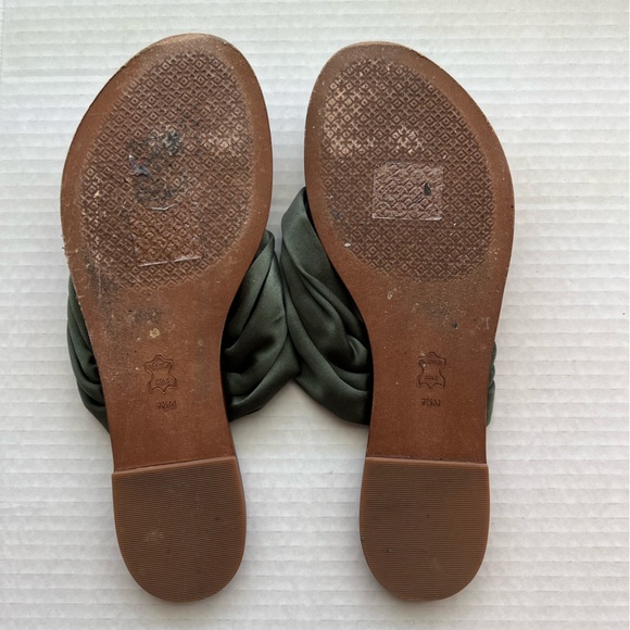 Tory Burch Carson Flat Thong Satin Sandals - Picture 5 of 5